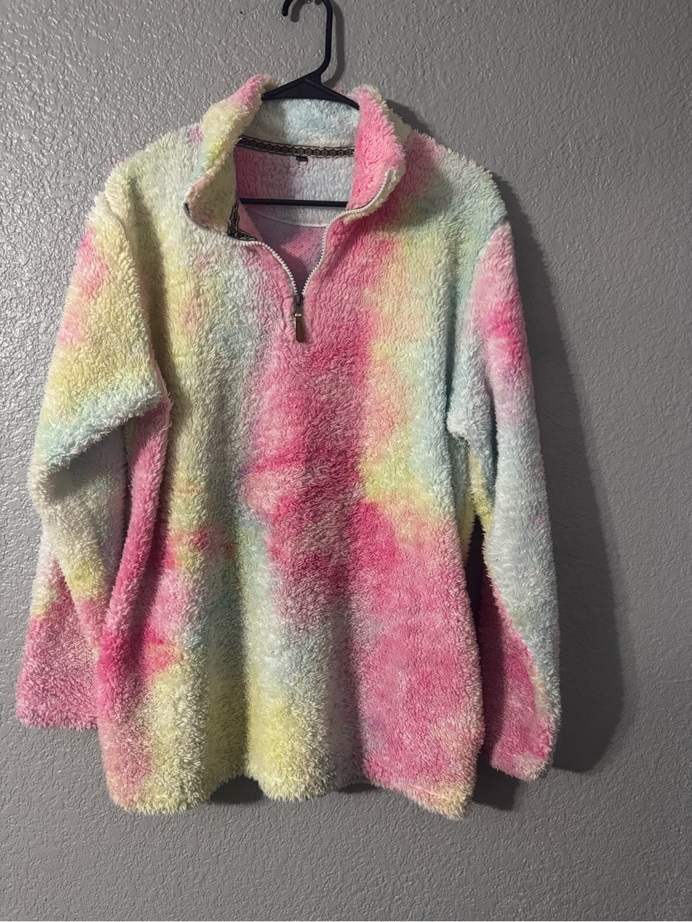 Cozy Fuzzy Pastel Quarter Zip Pullover Sweater | Size L/XL